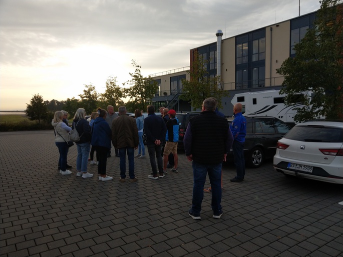 Haus Bitz: frrilliparkplatz